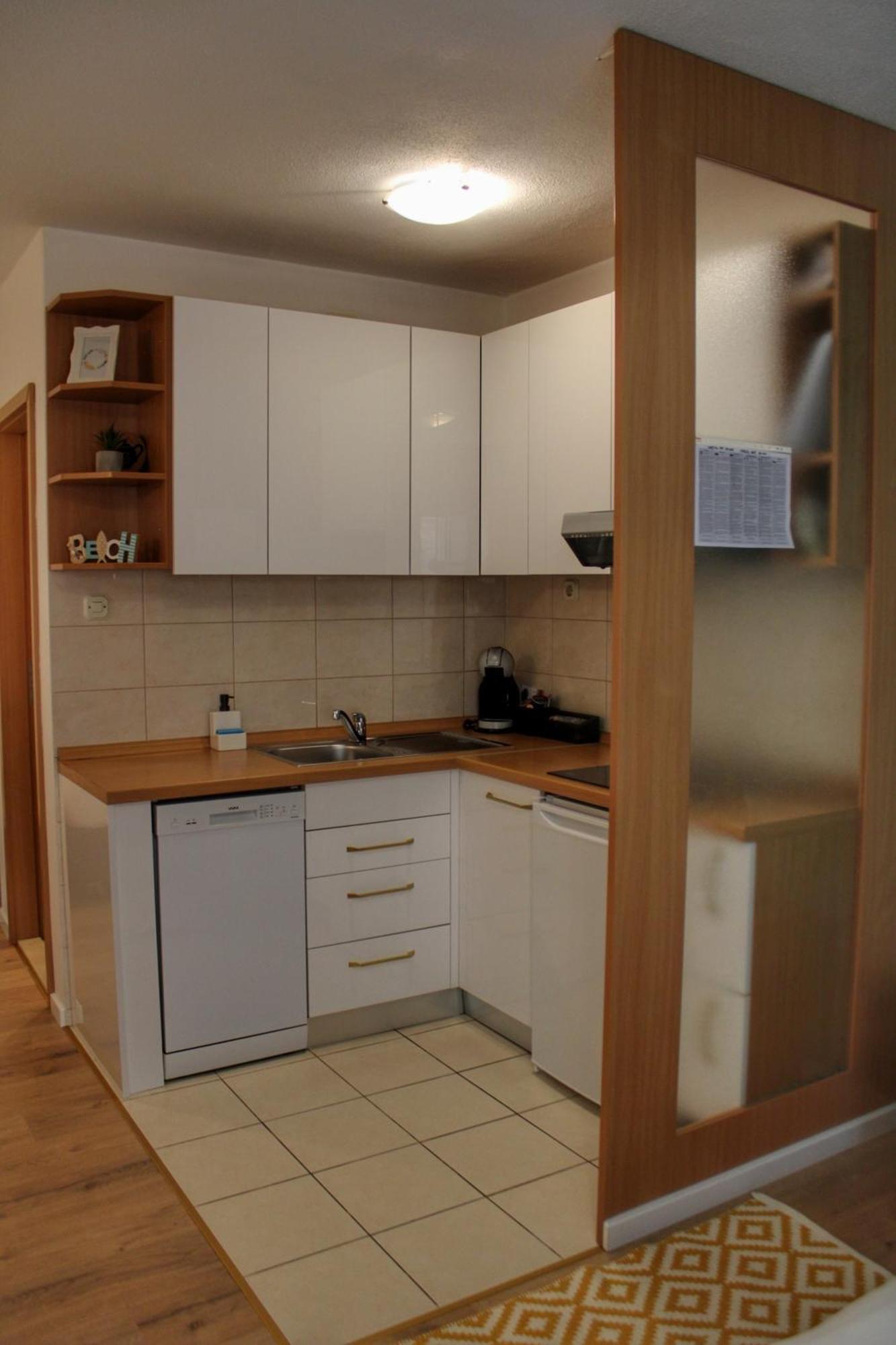 Studio Laura-Spacious Studio On The Main Beach Makarska Kültér fotó