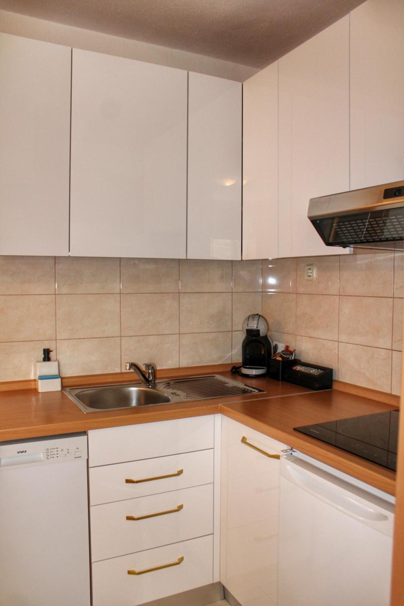 Studio Laura-Spacious Studio On The Main Beach Makarska Kültér fotó